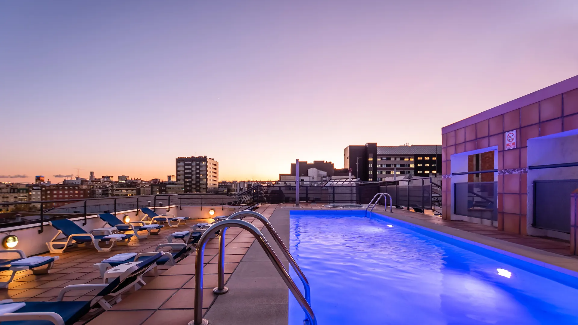 Sunotel Junior Barcelona Espanha