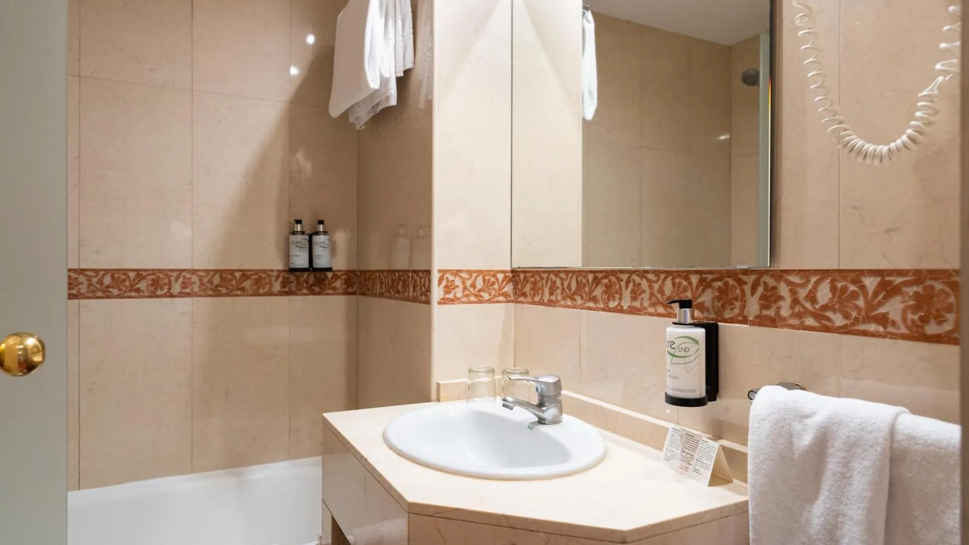 Hotell Sunotel Junior Barcelona