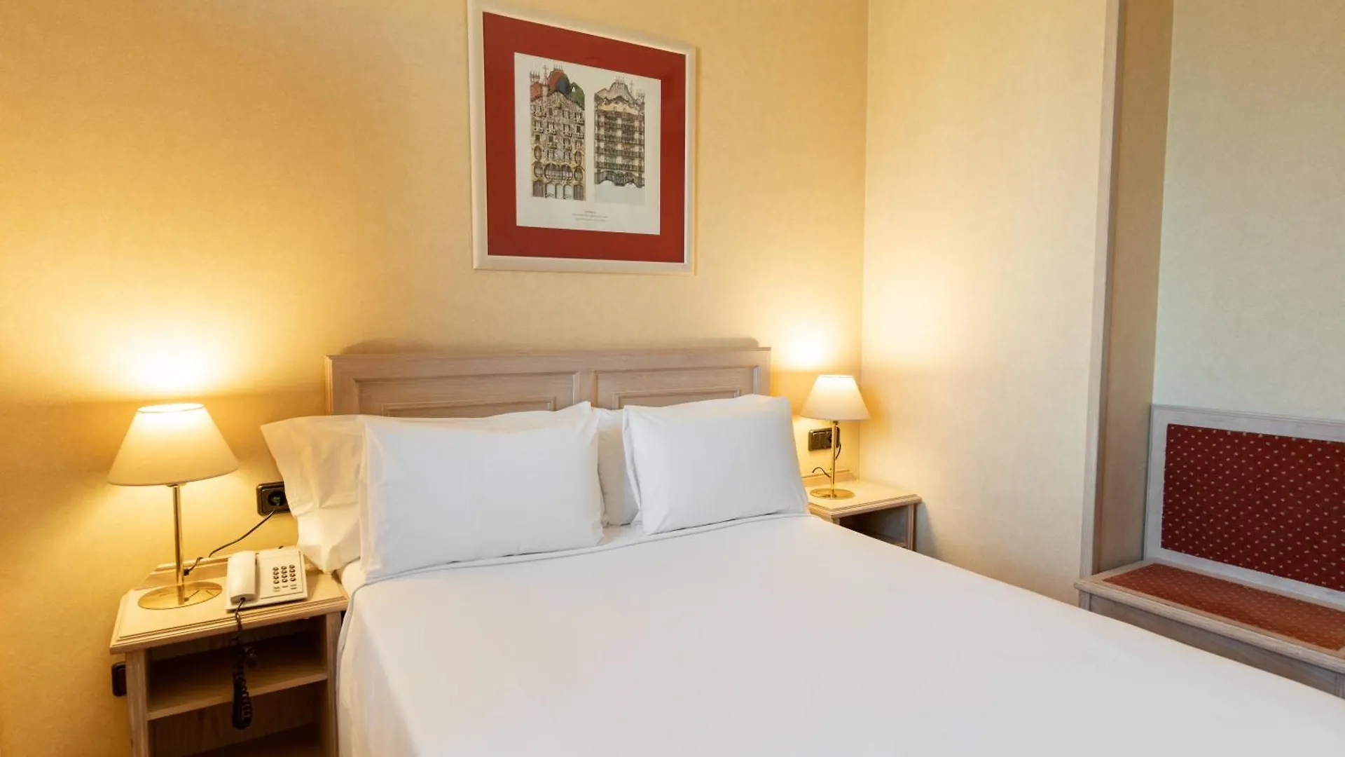 Sunotel Junior Barcelona Hotel
